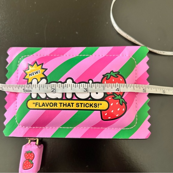 Kate Spade Bubble Gum 3D Small Leather Cardholder Zip Wallet MSRP $179 - Picture 14 of 16